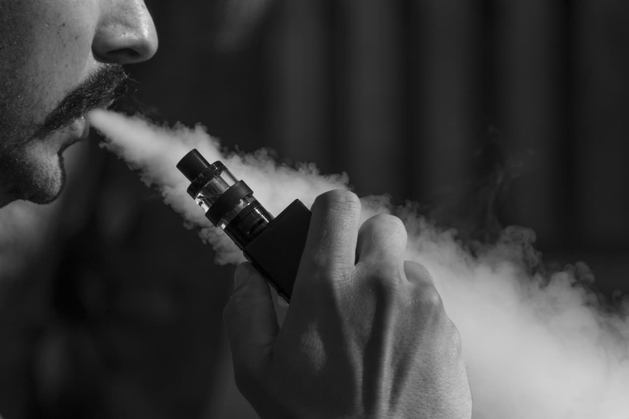 Elevate Every Puff with Fryd Carts Premium Extracts