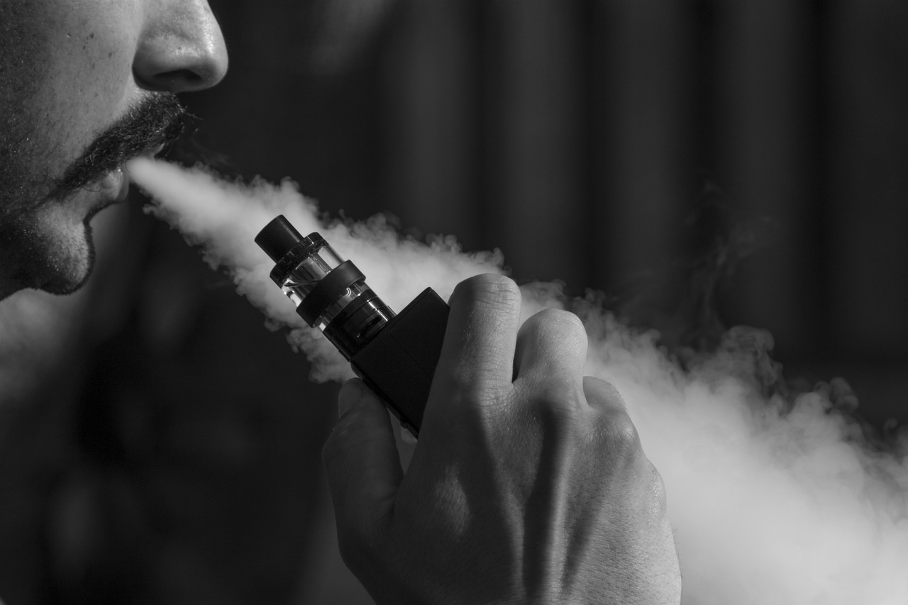 Elevate Every Puff with Fryd Carts Premium Extracts